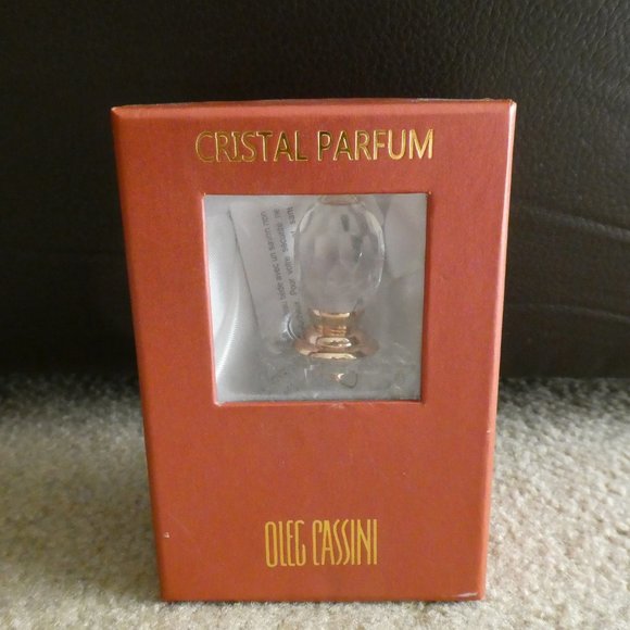 Cut Crystal Perfume Bottle by Oleg Cassini - Picture 2 of 8